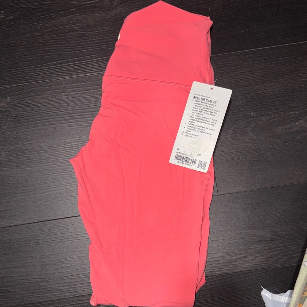 Lululemon Coral High-Waisted Align Leggings